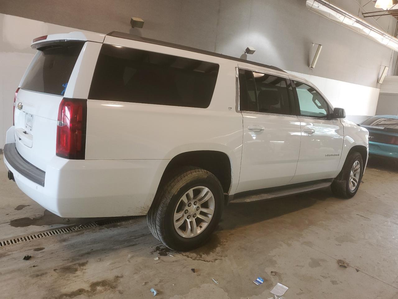 2015 CHEVROLET SUBURBAN C - Фото 3