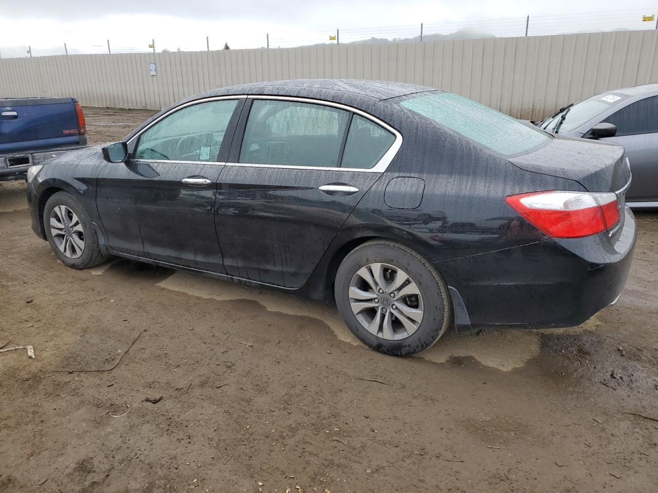 2014 HONDA ACCORD LX - Фото 2