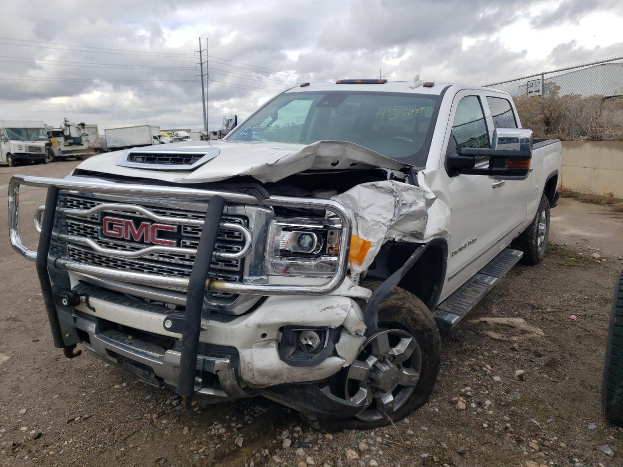 2018 GMC SIERRA K35 car image