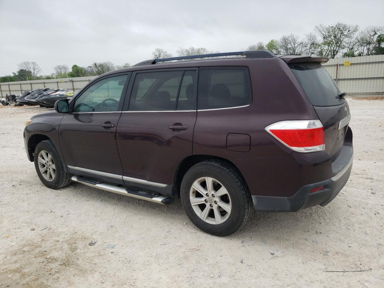 2011 TOYOTA HIGHLANDER - Image 2