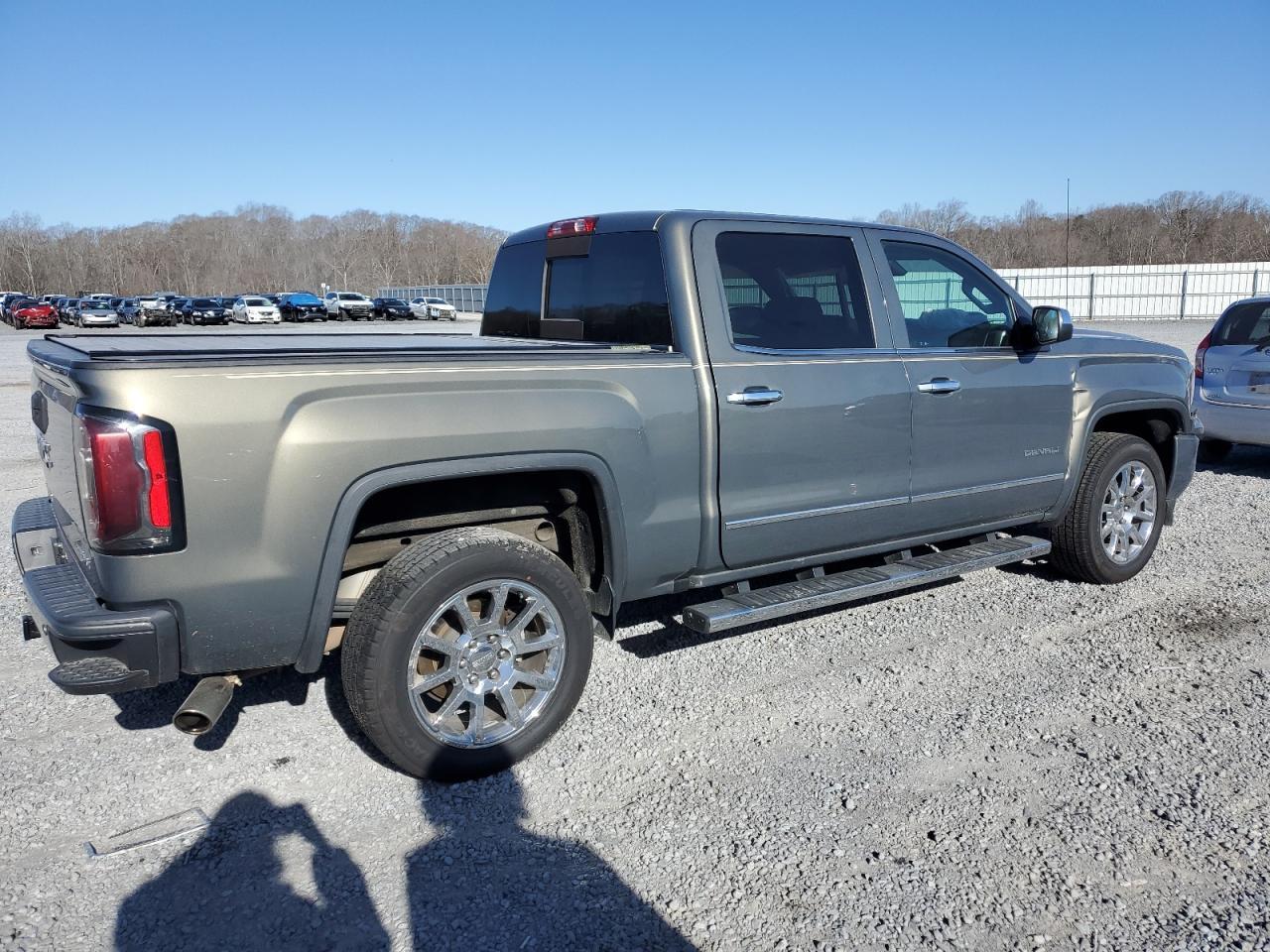 2018 GMC SIERRA K15 - Фото 3