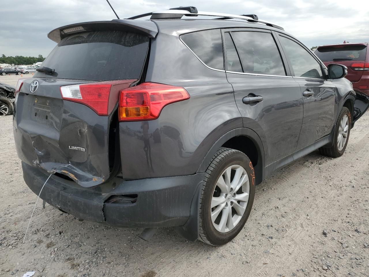 2015 TOYOTA RAV4 LIMIT - Фото 3