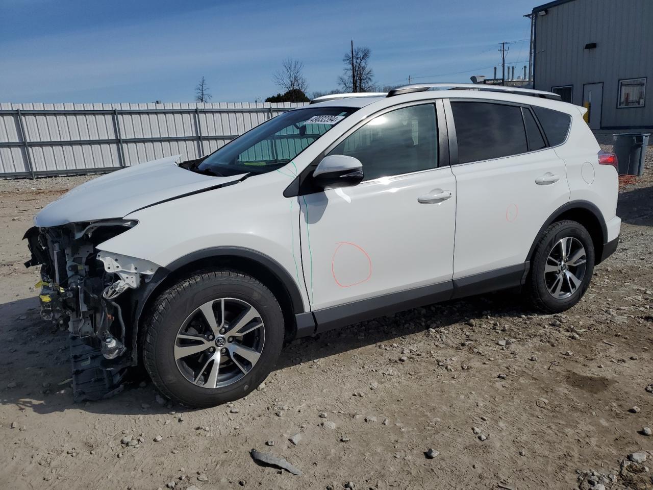 2016 TOYOTA RAV4 XLE