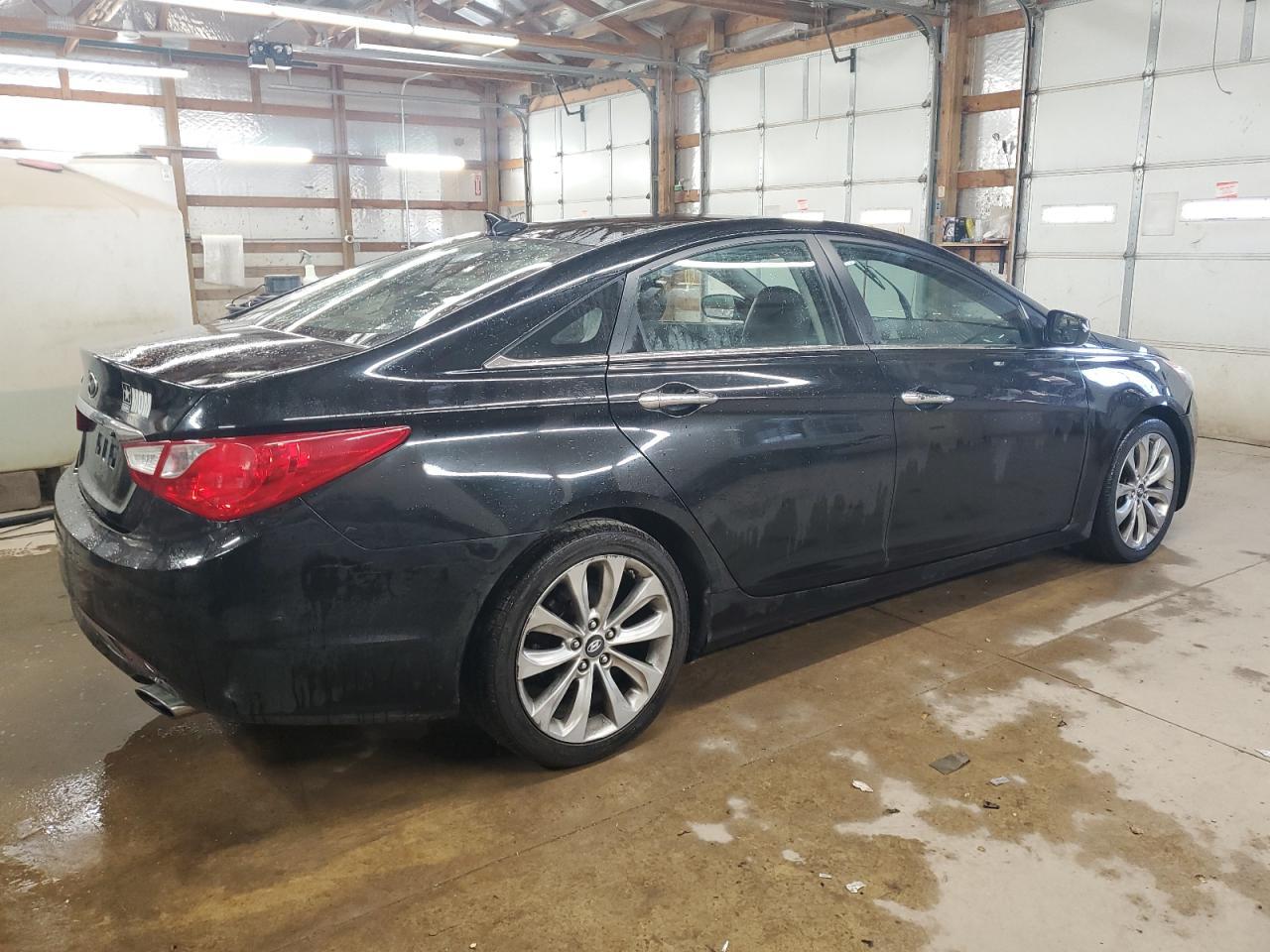 2011 HYUNDAI SONATA SE - Фото 3