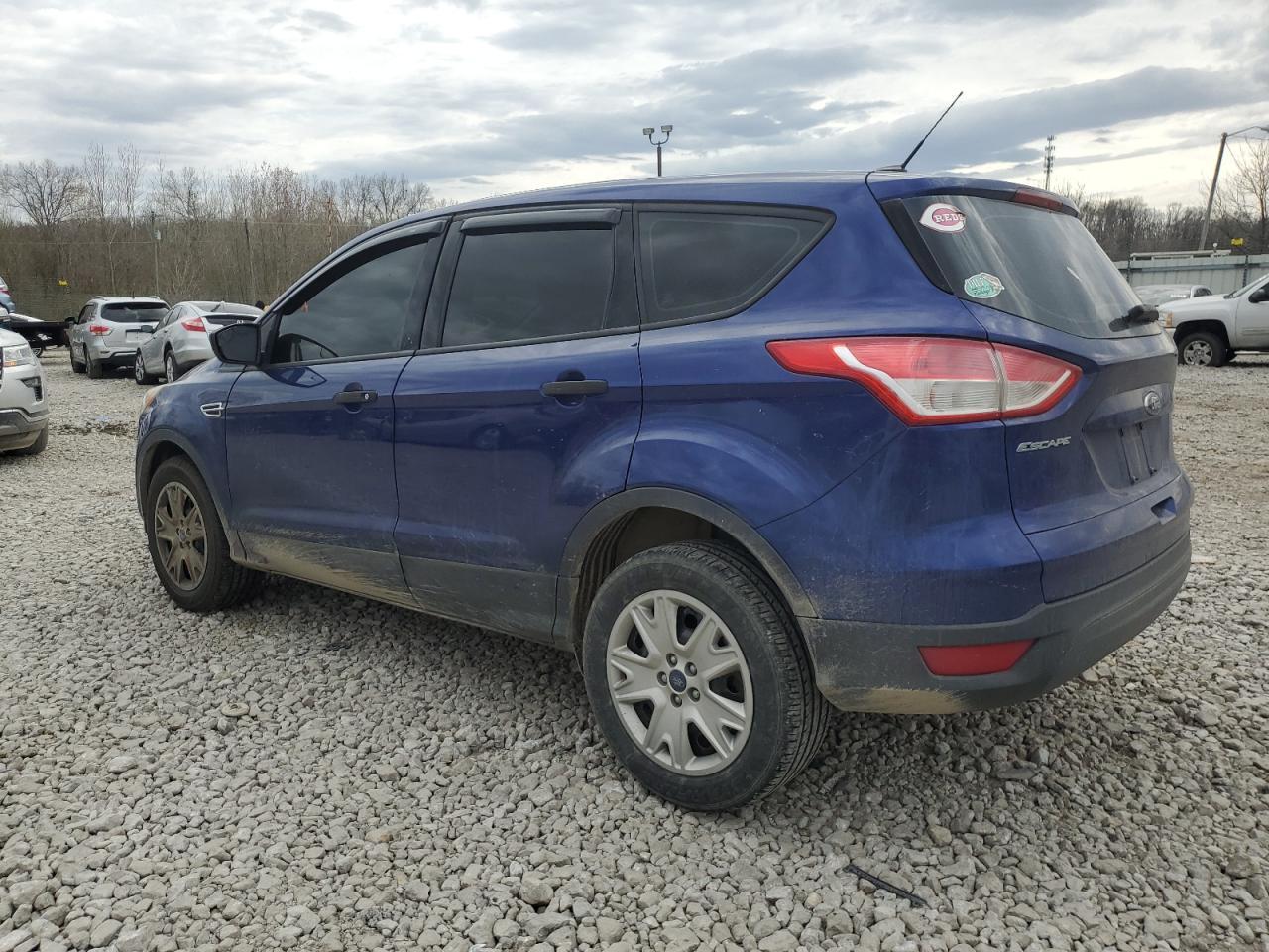 2013 FORD ESCAPE S - Image 2