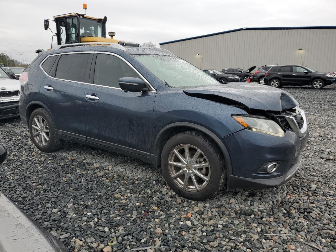 2015 NISSAN ROGUE S - Image 4