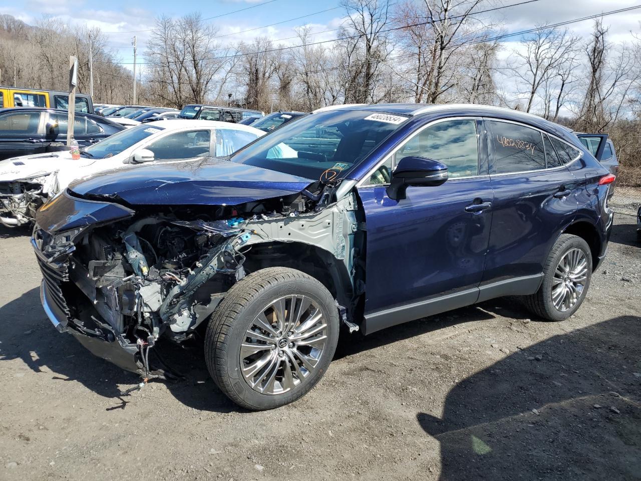 2021 TOYOTA VENZA LE car image