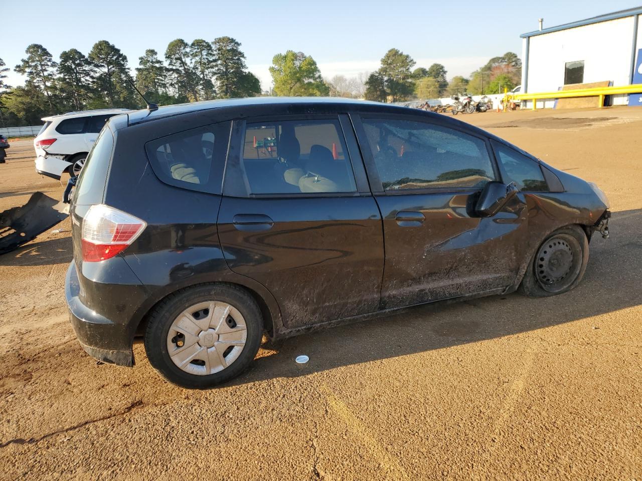 2013 HONDA FIT - Image 3