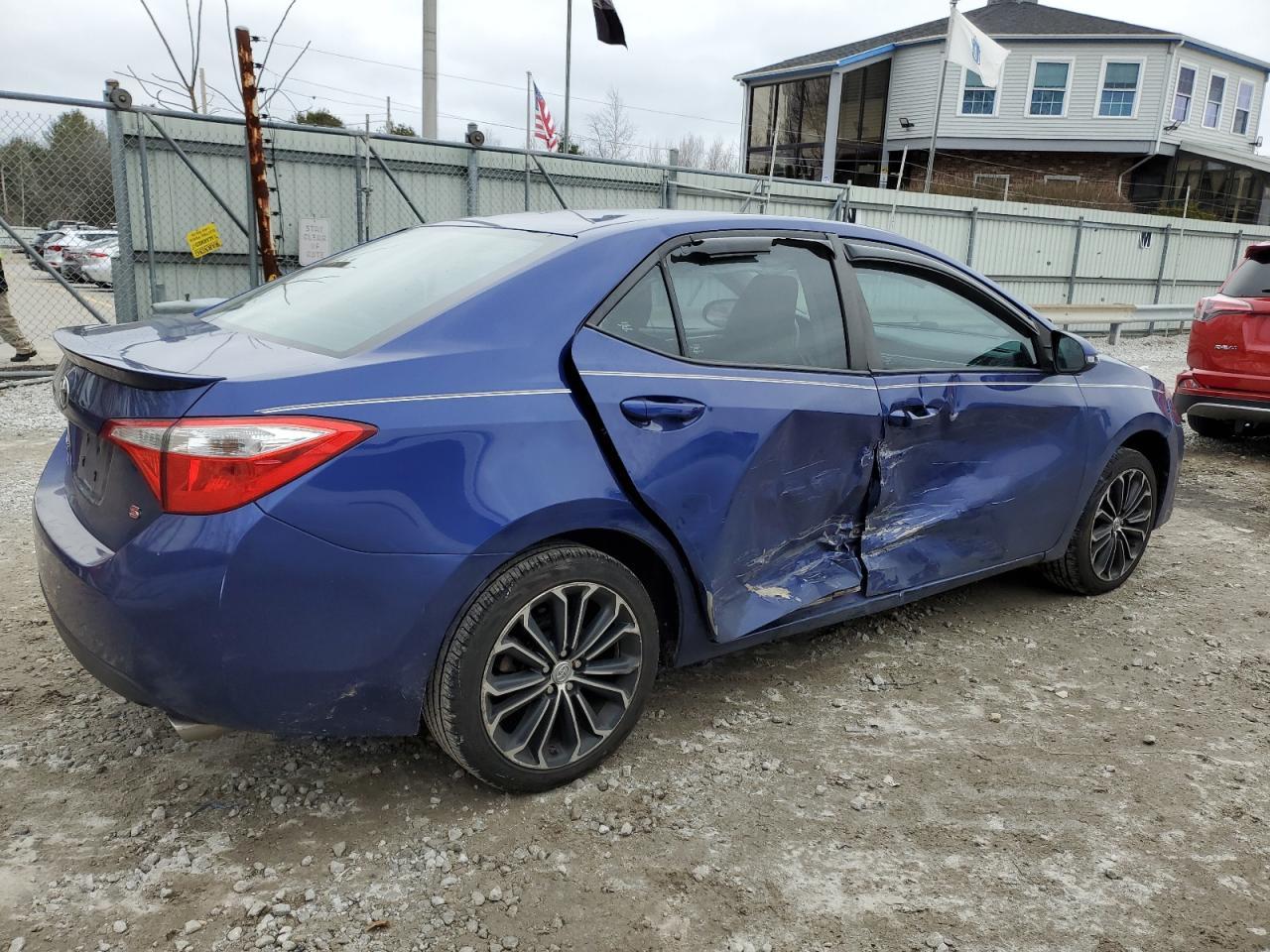 2014 TOYOTA COROLLA L - Image 3