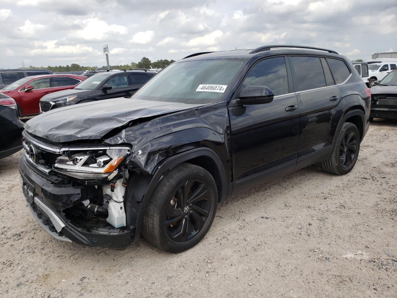 2022 VOLKSWAGEN ATLAS SE car image