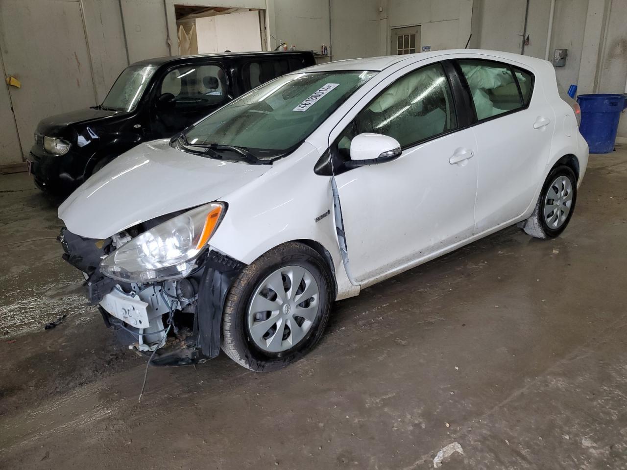 2013 TOYOTA PRIUS C