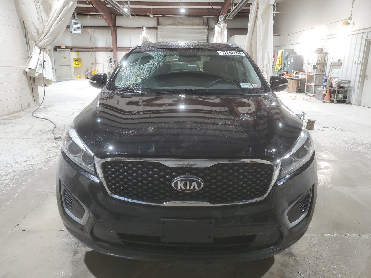 2016 KIA SORENTO LX - Image 5