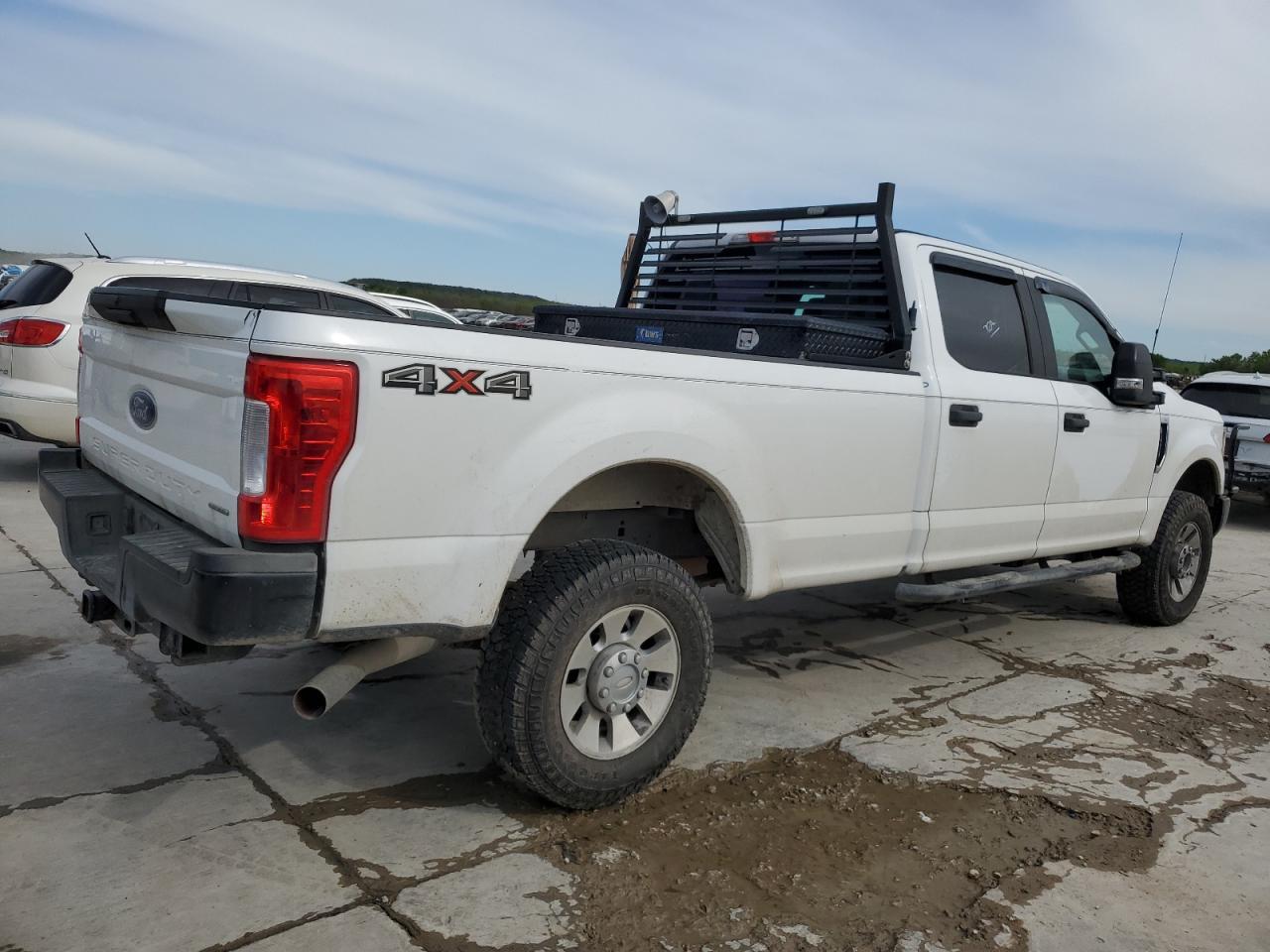 2017 FORD F250 SUPER - Image 3
