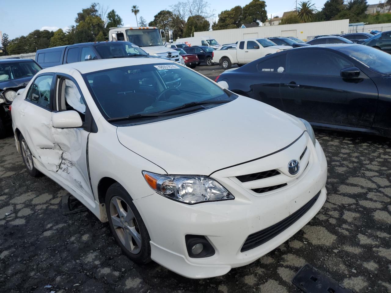 2013 TOYOTA COROLLA BA - Image 4