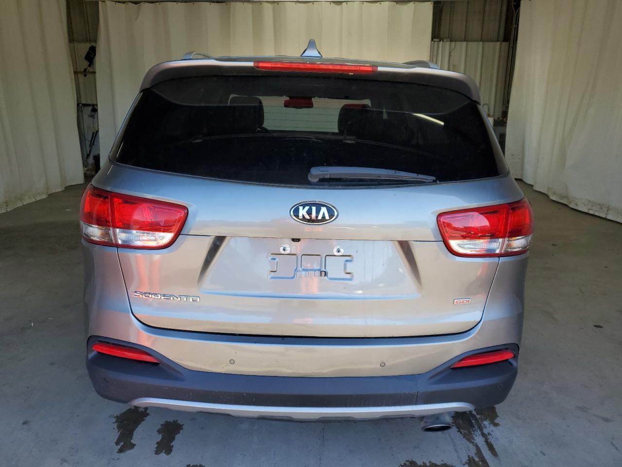 2017 KIA SORENTO LX - Фото 6