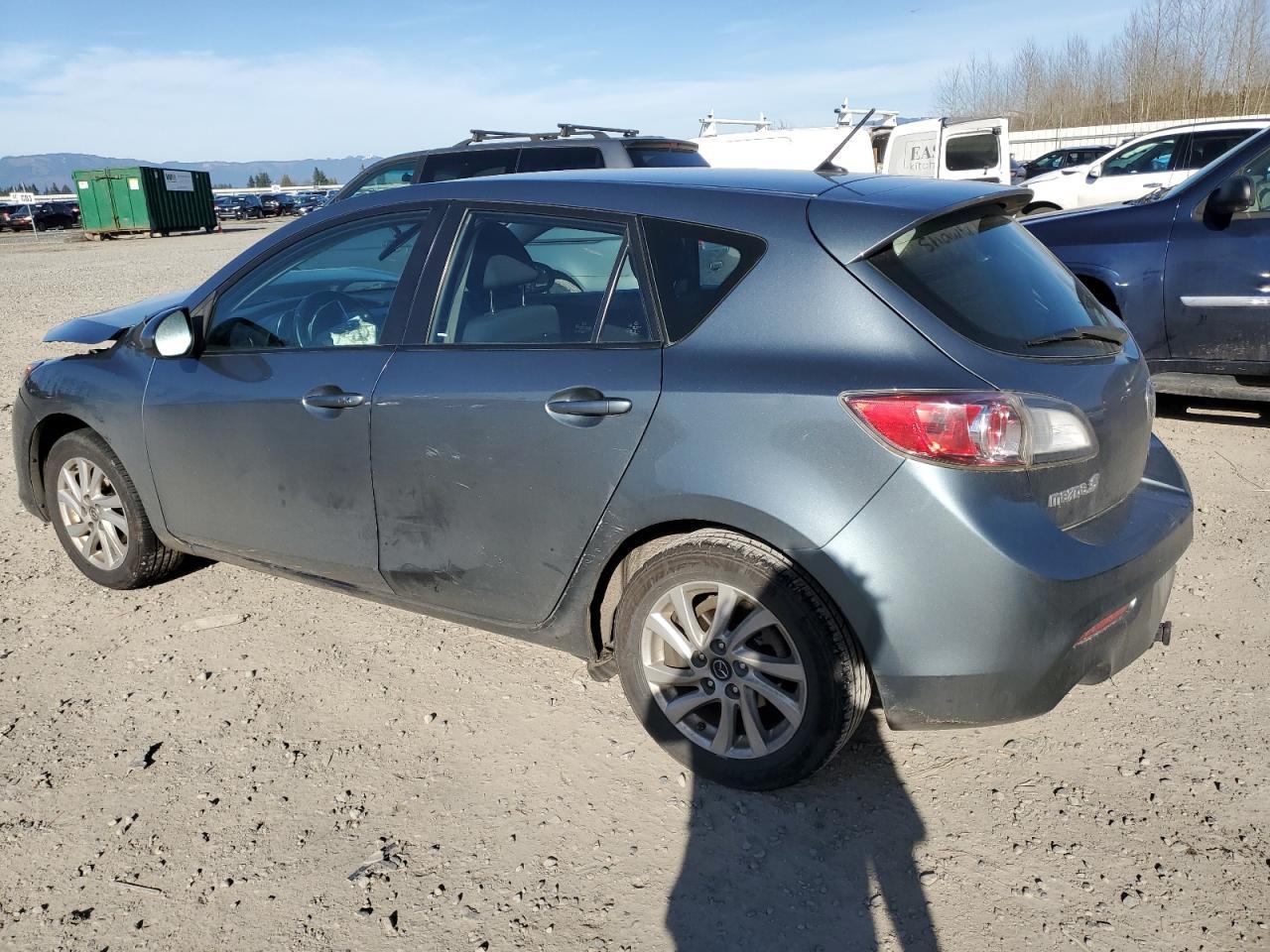 2013 MAZDA 3 I - Фото 2