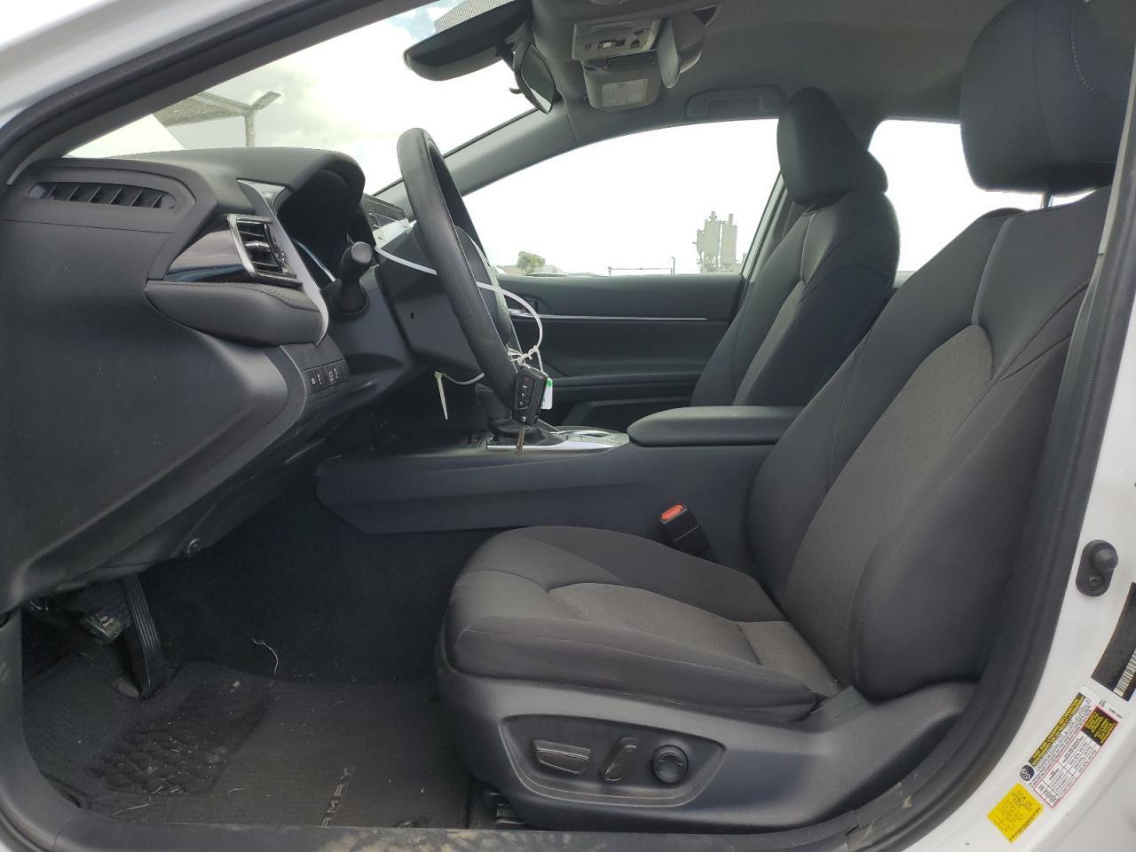 2023 TOYOTA CAMRY LE - Image 7