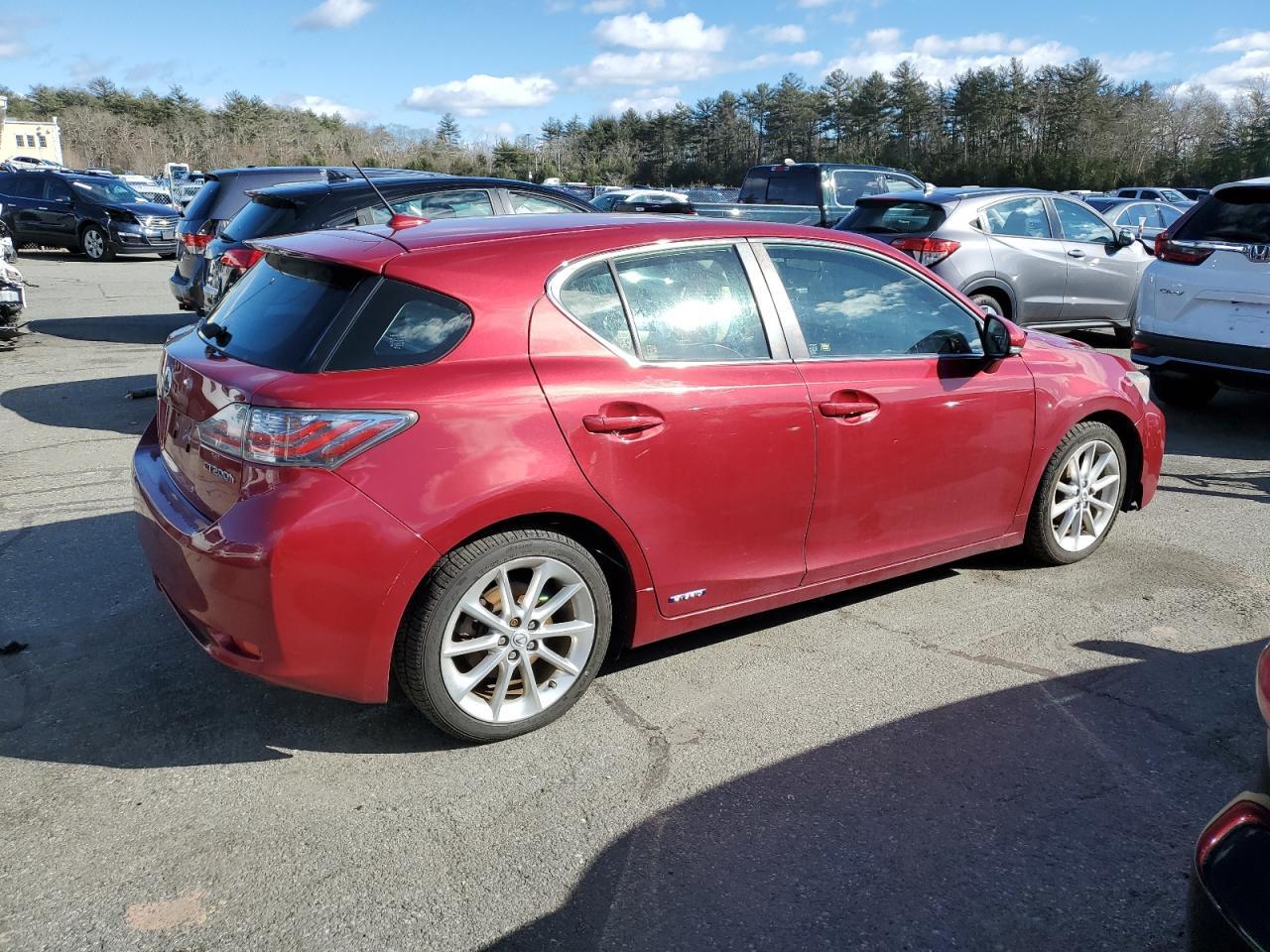 2011 LEXUS CT 200 - Image 3