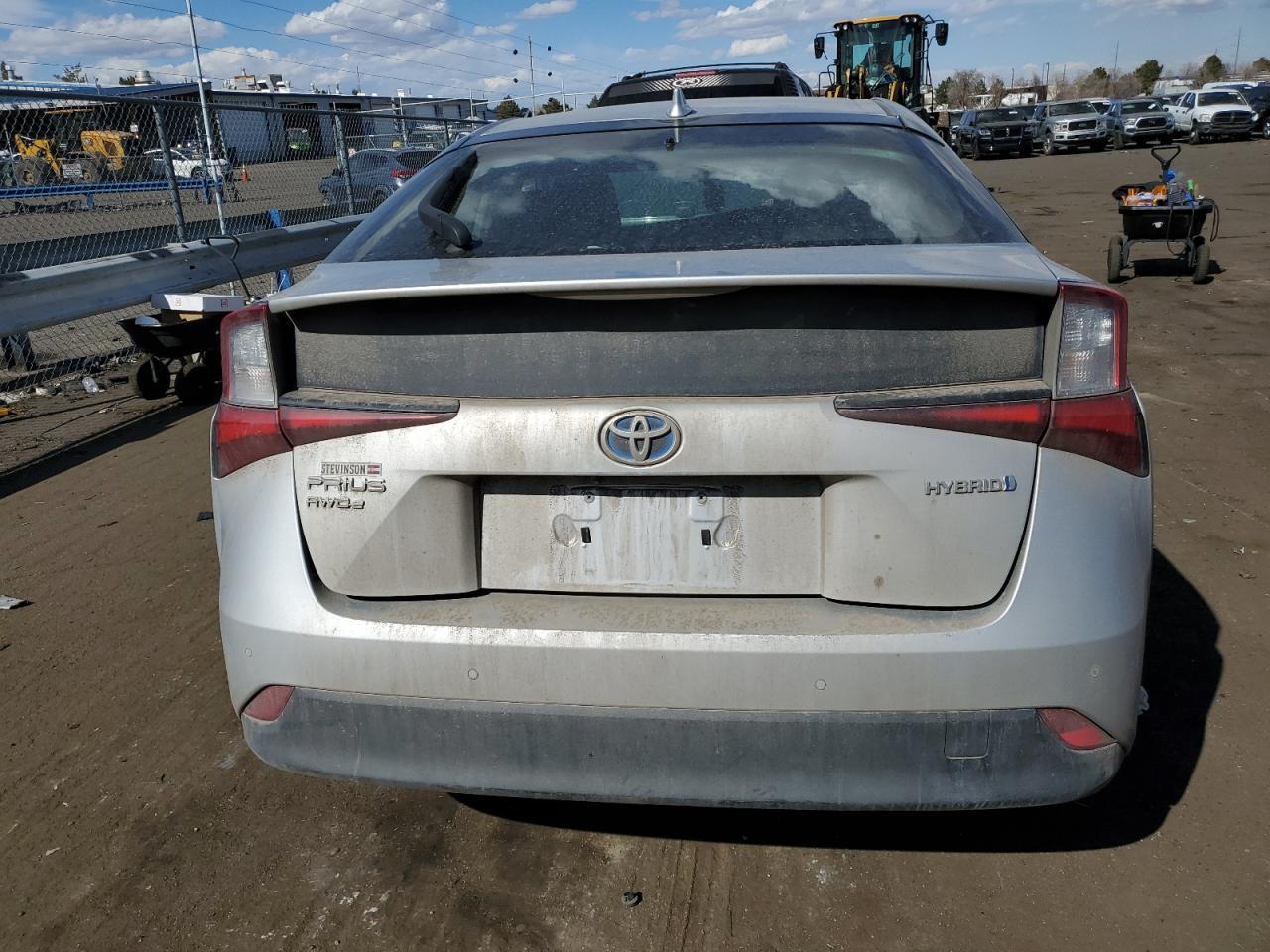 2019 TOYOTA PRIUS - Image 6