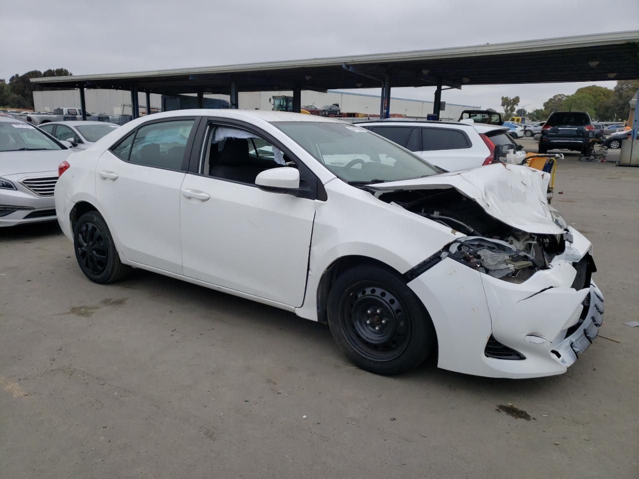 2018 TOYOTA COROLLA L - Image 4