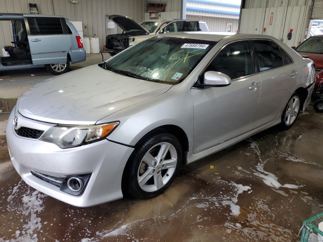2013 TOYOTA CAMRY L