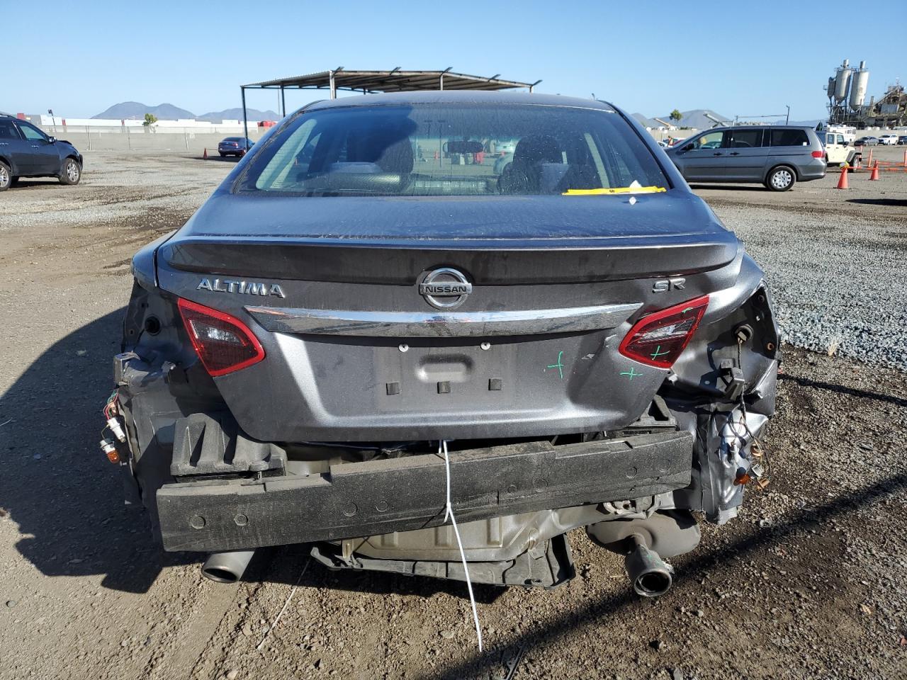 2017 NISSAN ALTIMA 2.5 - Фото 6