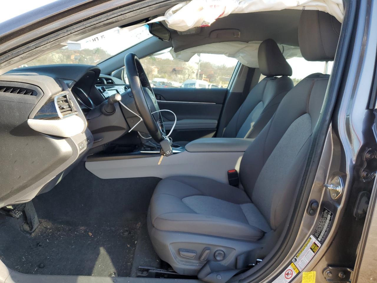 2018 TOYOTA CAMRY L - Image 7