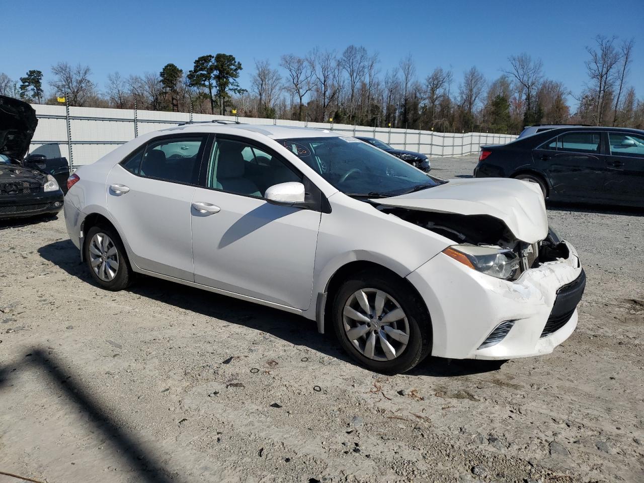 2014 TOYOTA COROLLA L - Image 4
