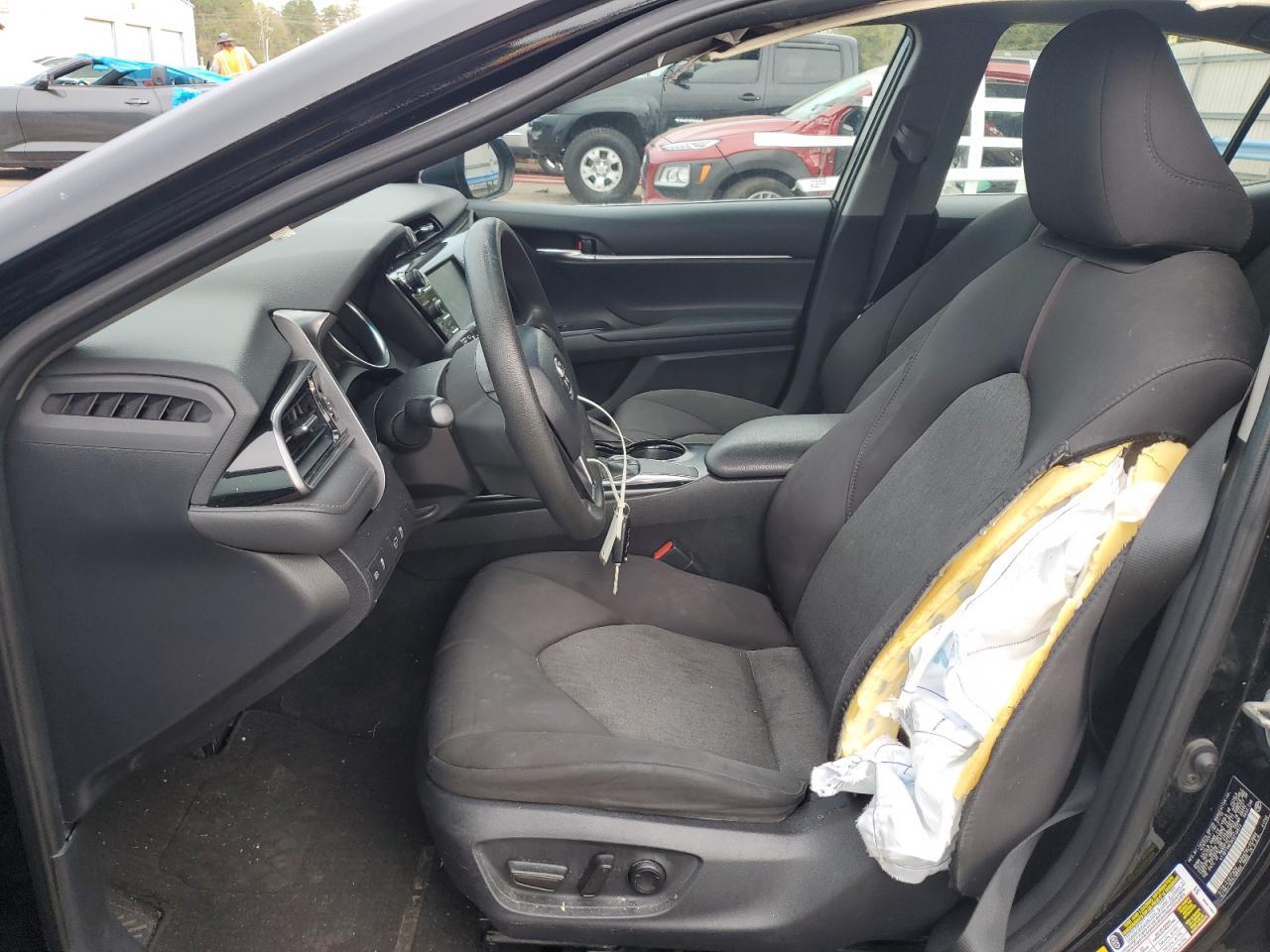 2019 TOYOTA CAMRY L - Image 7