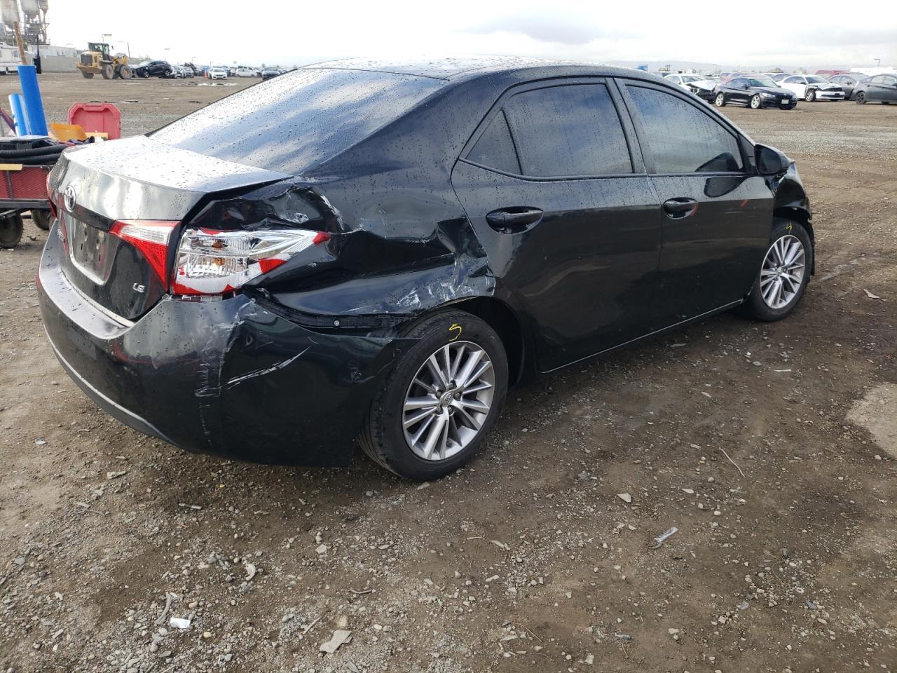 2015 TOYOTA COROLLA L - Image 3