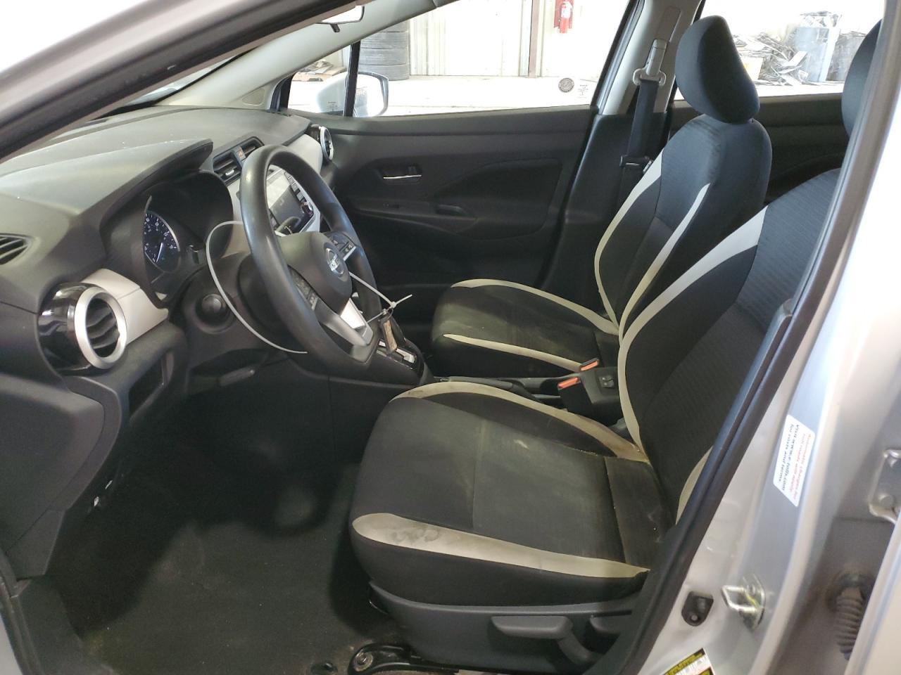 2021 NISSAN VERSA SV - Фото 7