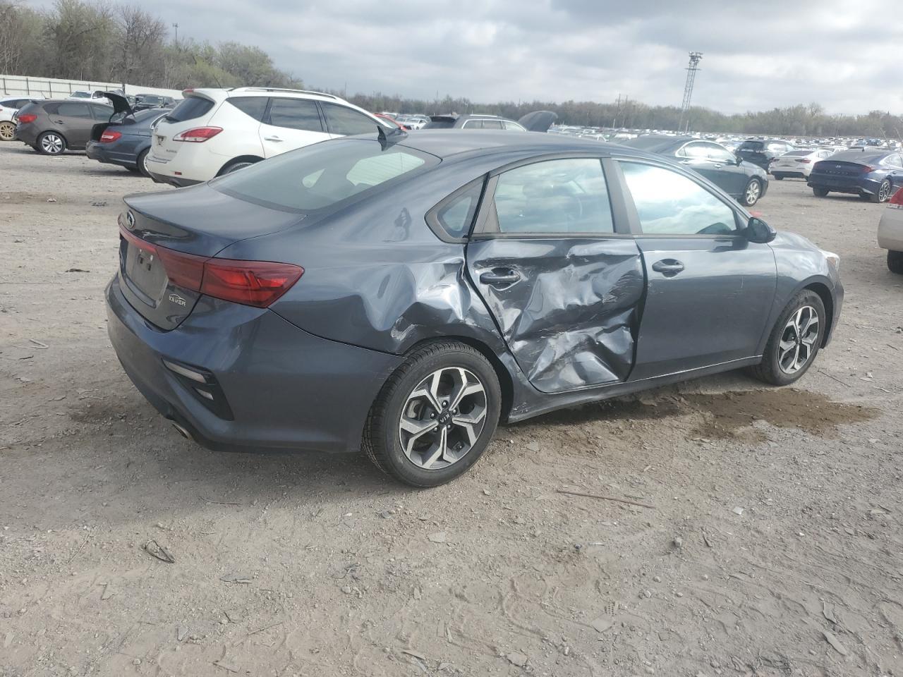 2020 KIA FORTE FE - Image 3