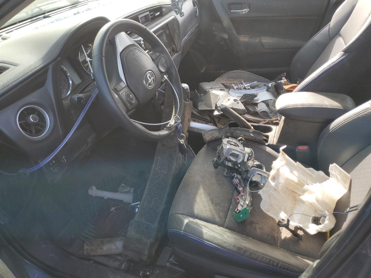 2019 TOYOTA COROLLA L - Image 7