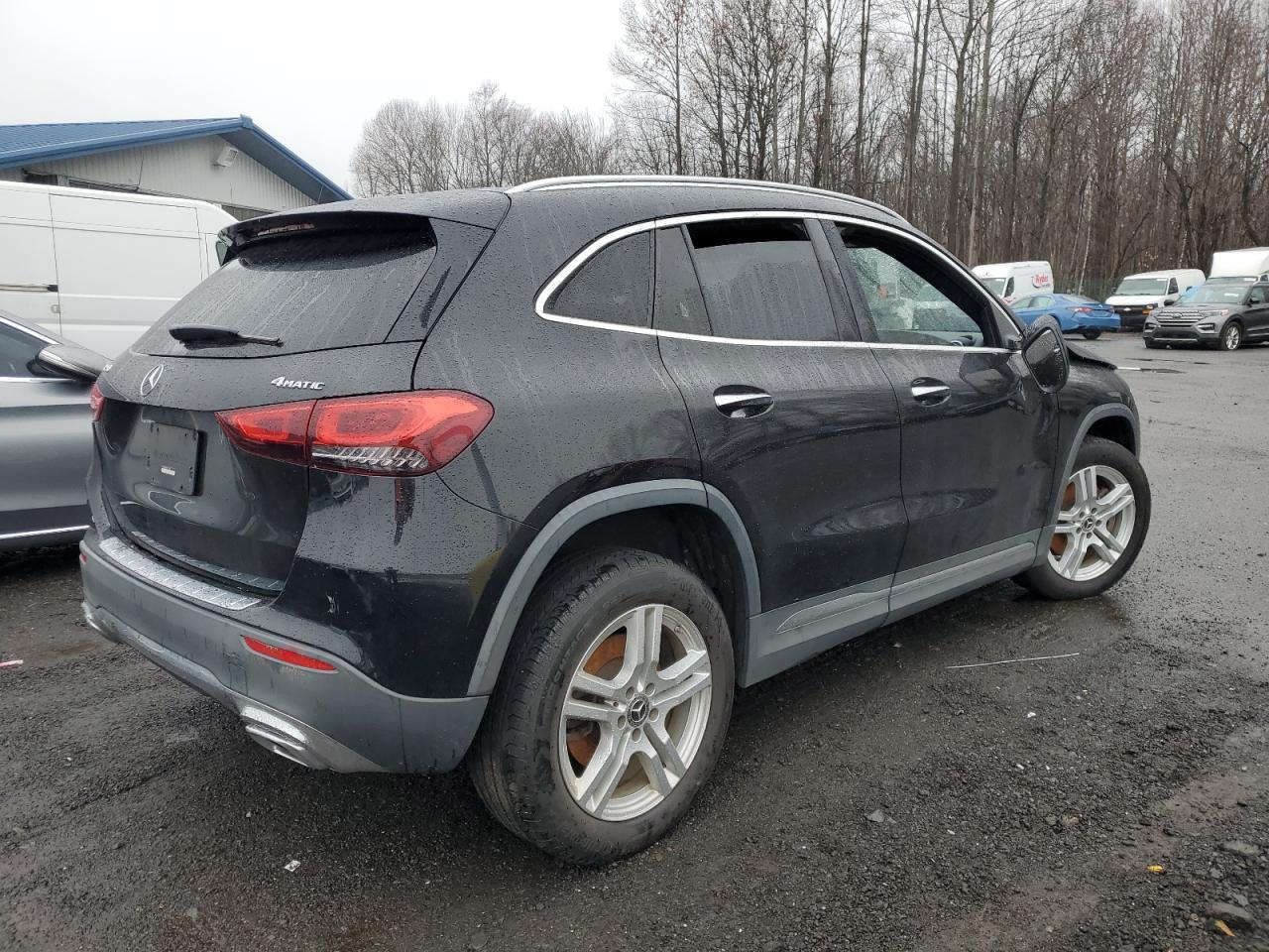 2021 MERCEDES-BENZ GLA 250 4M - Image 3