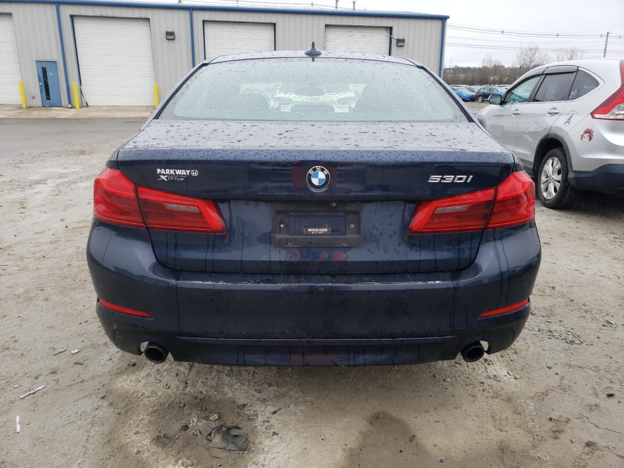 2018 BMW 530 XI - Фото 6