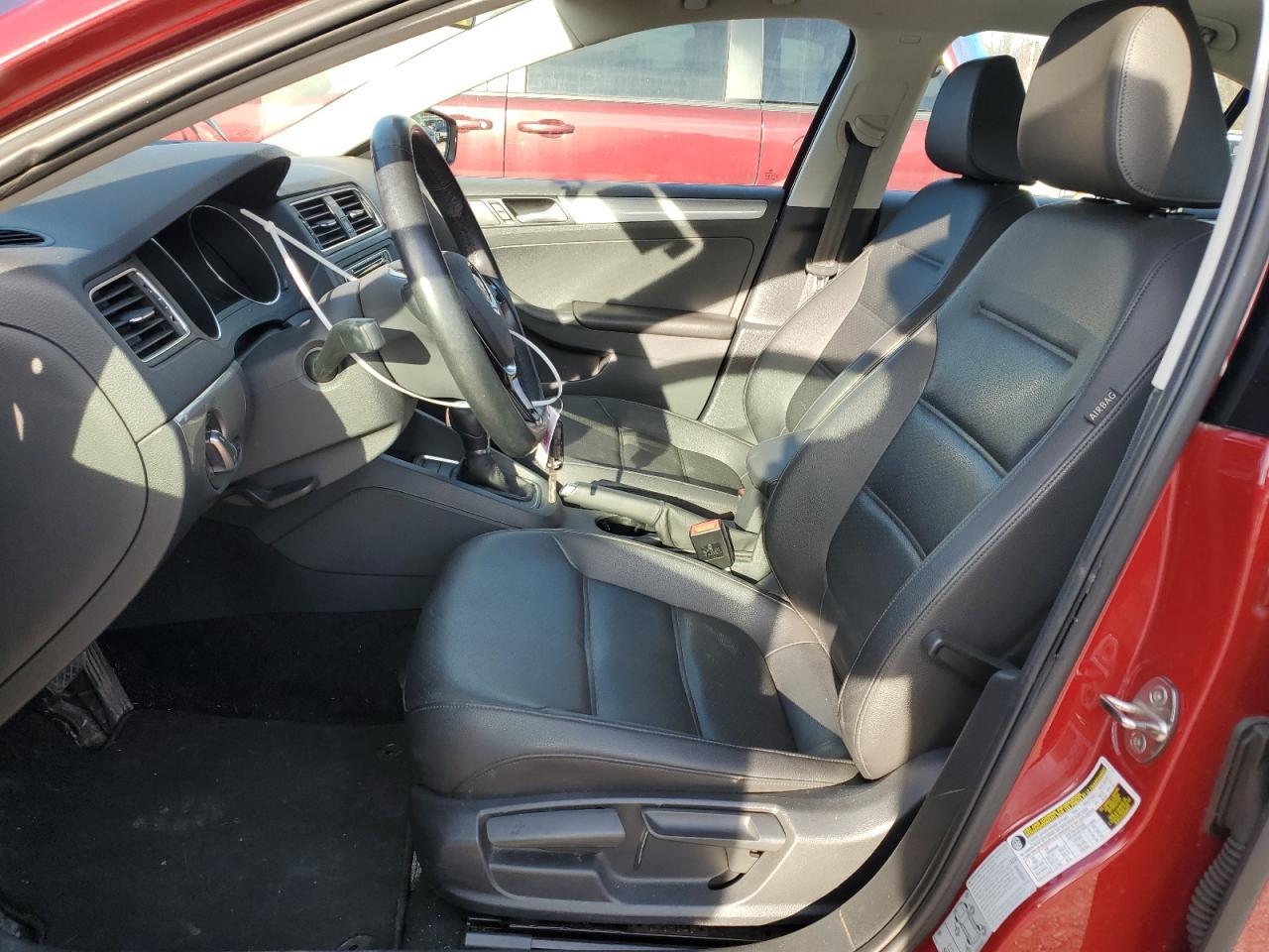2017 VOLKSWAGEN JETTA SE - Image 7