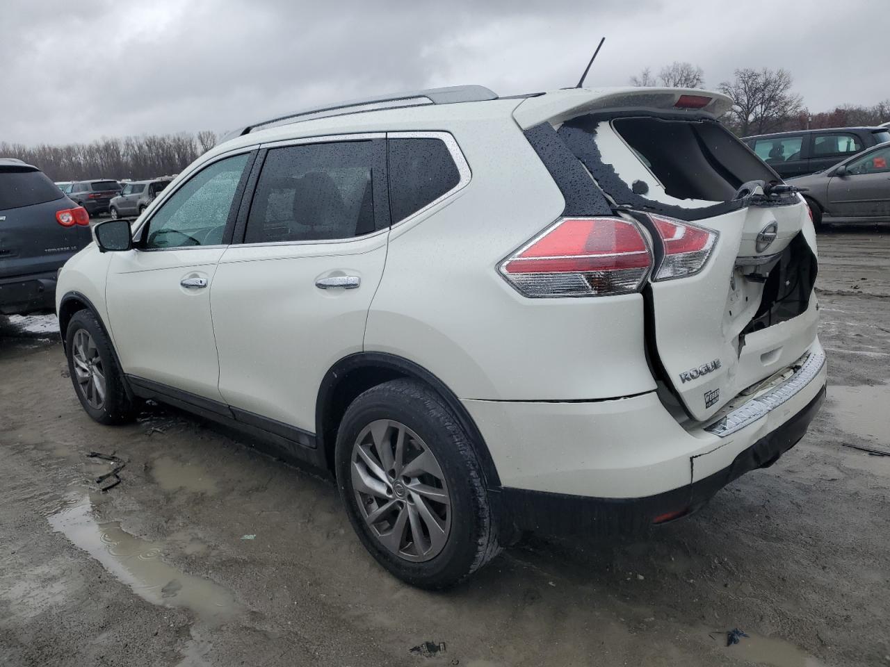 2015 NISSAN ROGUE S - Фото 2