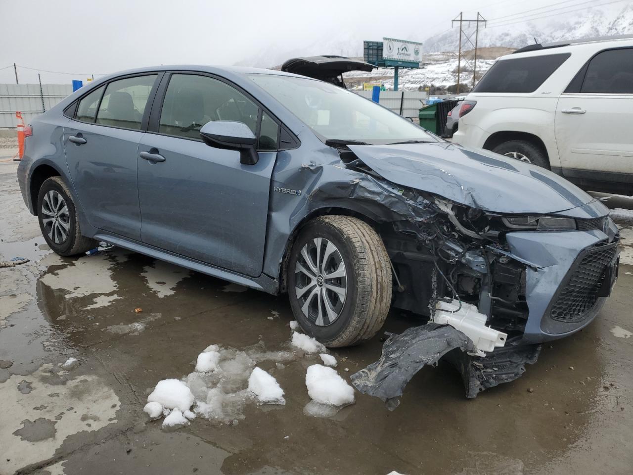 2020 TOYOTA COROLLA LE - Фото 4