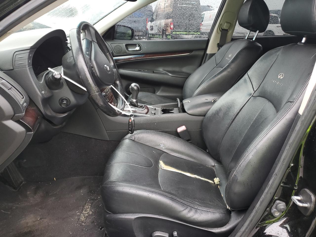 2011 INFINITI G37 BASE - Image 7