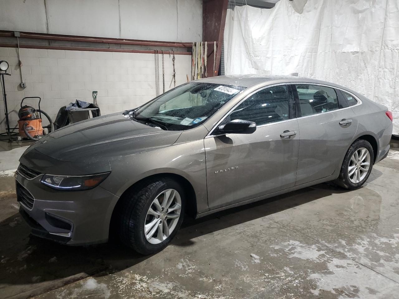 2017 CHEVROLET MALIBU LT