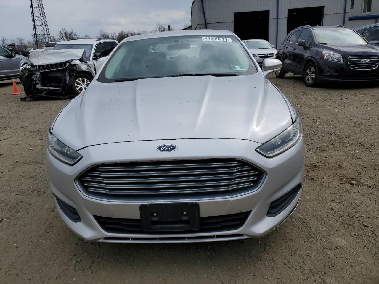 2014 FORD FUSION SE - Image 5