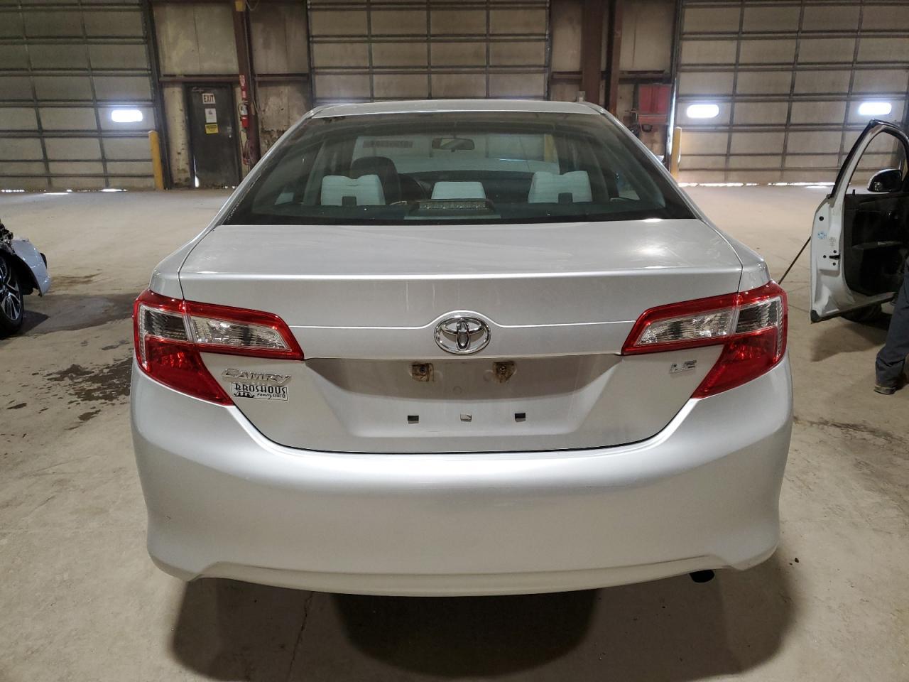 2012 TOYOTA CAMRY BASE - Фото 6