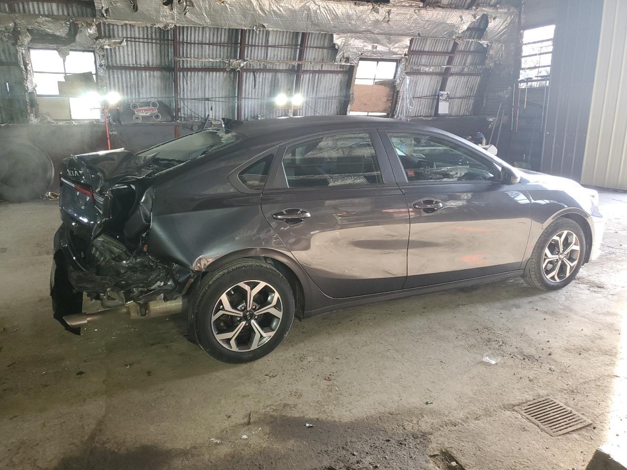 2021 KIA FORTE FE - Фото 3