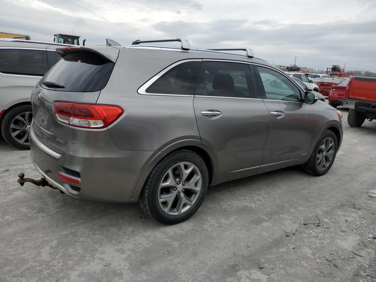 2016 KIA SORENTO SX - Image 3