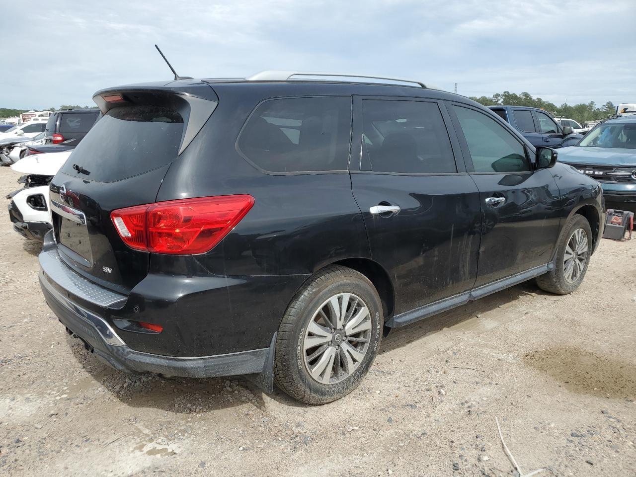 2017 NISSAN PATHFINDER - Image 3