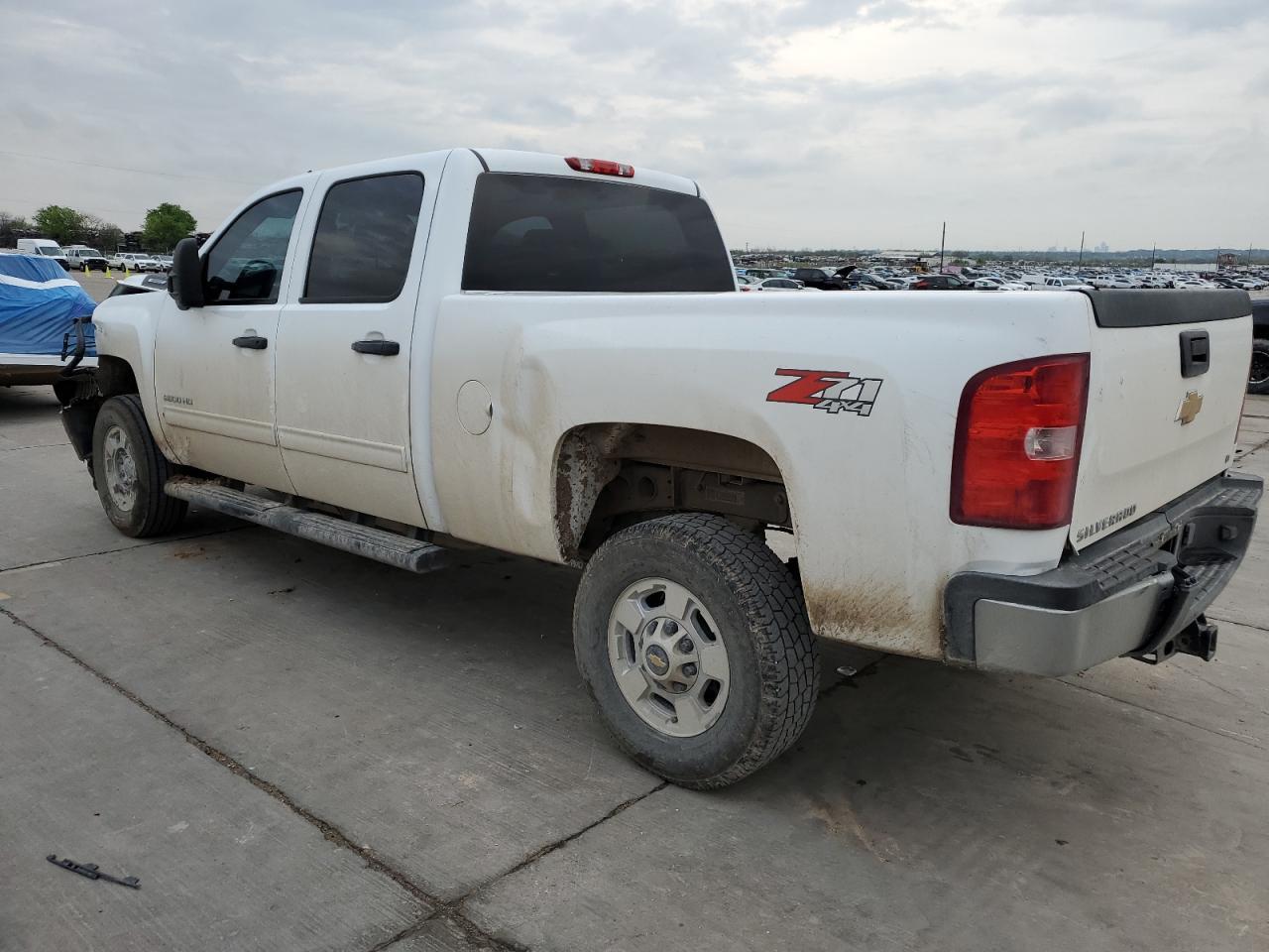 2013 CHEVROLET SILVERADO - Фото 2