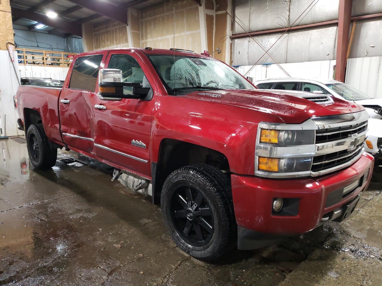 2019 CHEVROLET SILVERADO - Фото 4
