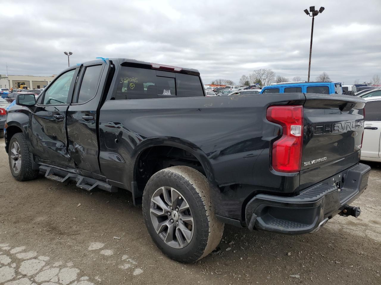 2020 CHEVROLET SILVERADO - Image 2