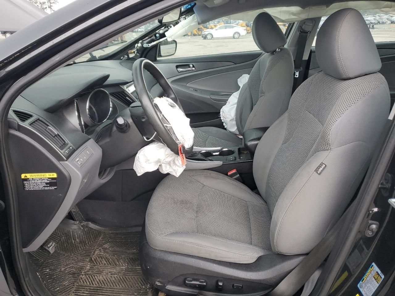 2013 HYUNDAI SONATA GLS - Image 7