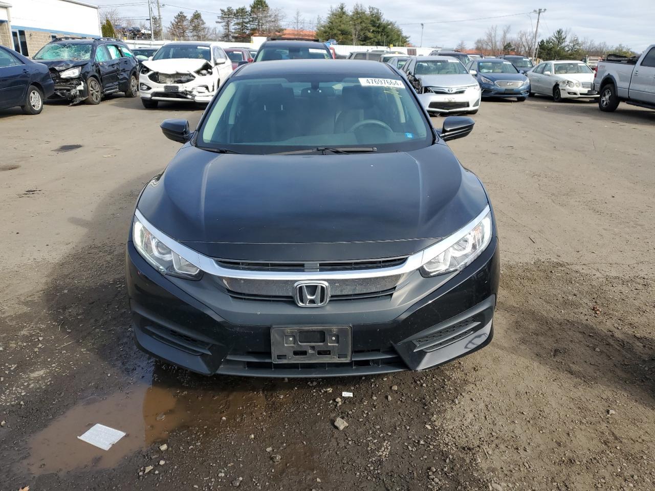 2017 HONDA CIVIC LX - Image 5